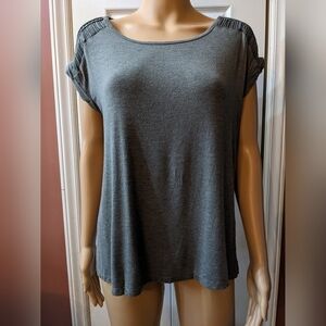 Pre-owned Rose and Olive short sleeve shirt, TA